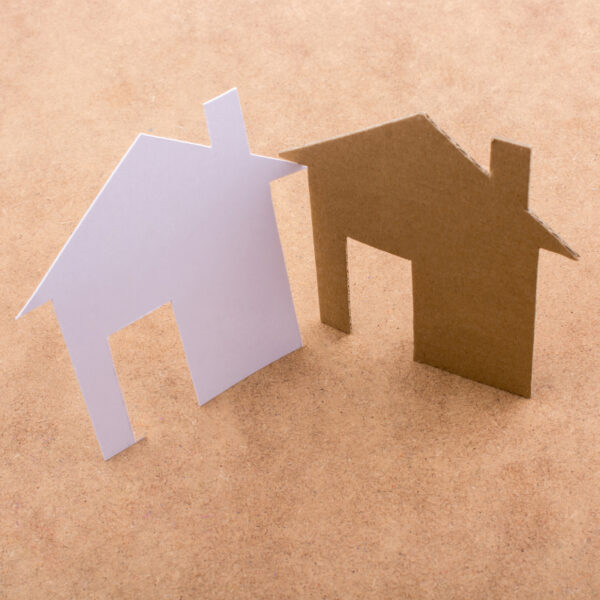 Custom-shaped marketing displays